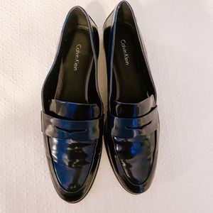 Calvin Klein Navy Flats / Dress Shoes!